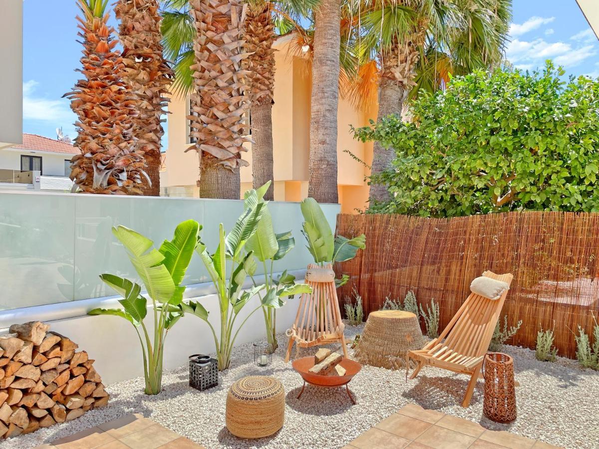 Villa Alba With Beach Access Ларнака Экстерьер фото